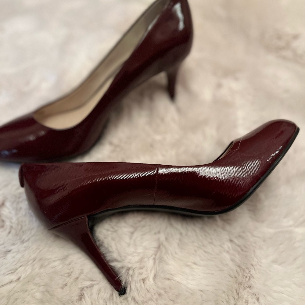 Michael Kors Patent Leather Round Toe Pumps